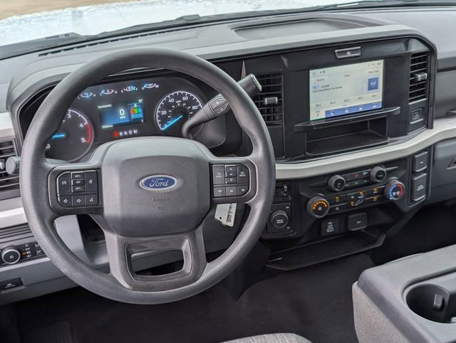 Used 2025 Ford F350 XLT AWD/4WD image 13