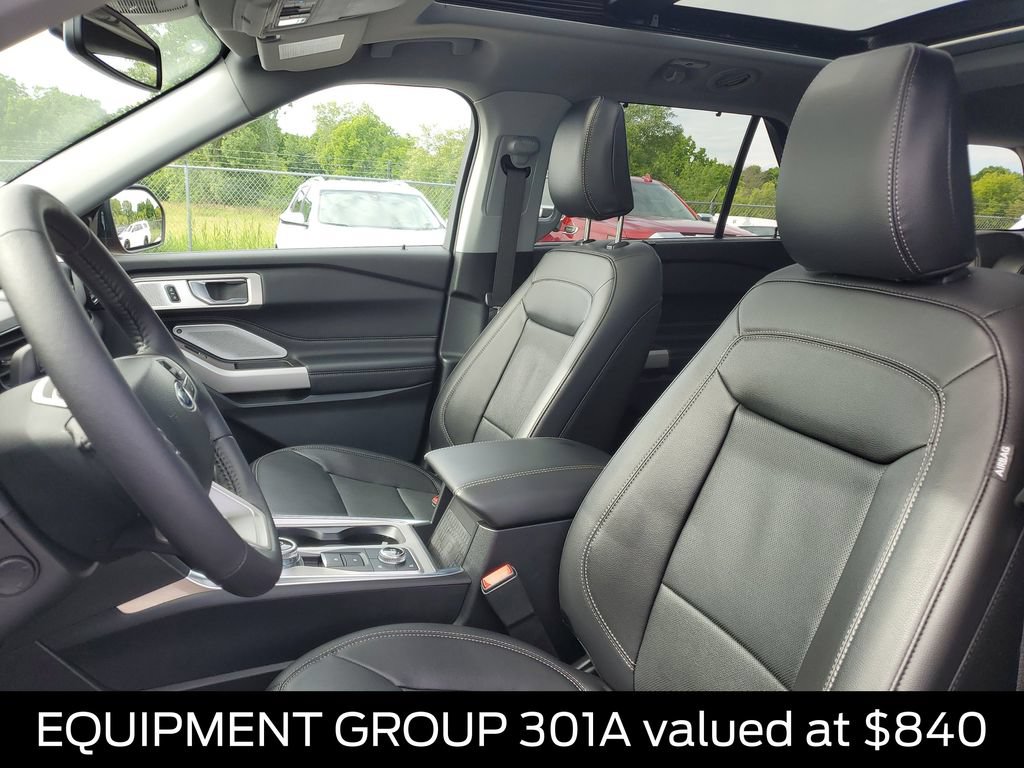 Used 2024 Ford Explorer Limited w/ Limited Technology Package AWD/4WD image 6