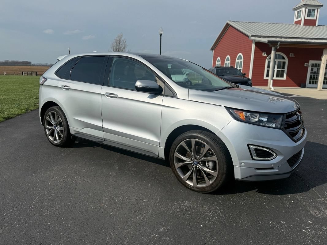 Used 2018 Ford Edge Sport w/ Equipment Group 401A AWD/4WD image 3