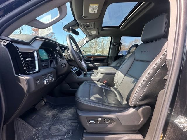 Used 2023 GMC Sierra 1500 Denali w/ Denali Reserve Package AWD/4WD image 26