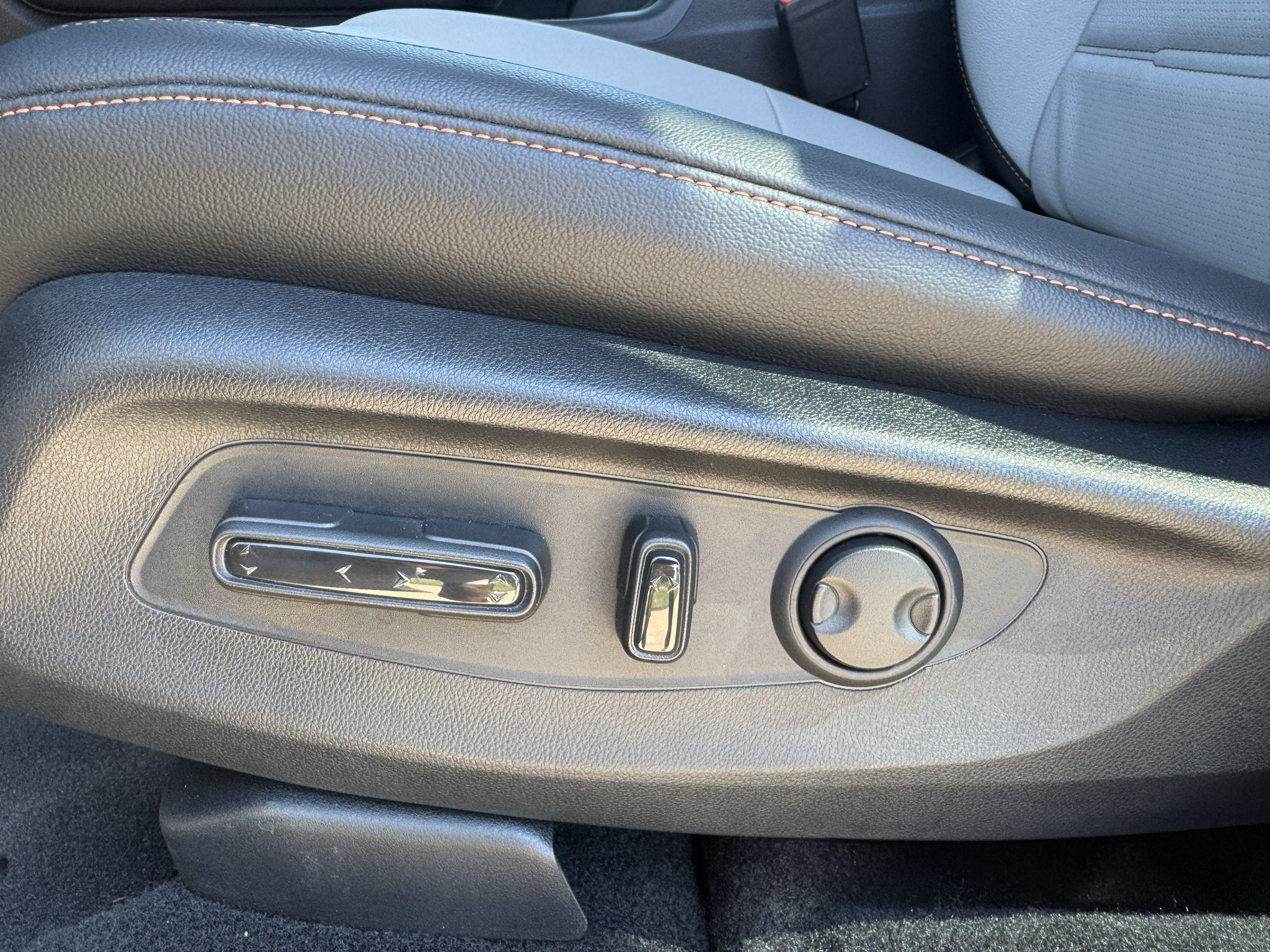 Certified 2026 Honda CR-V Sport Touring image 26