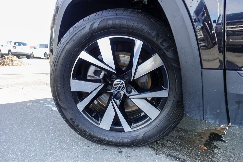 Used 2021 Volkswagen Atlas Cross Sport SE image 10