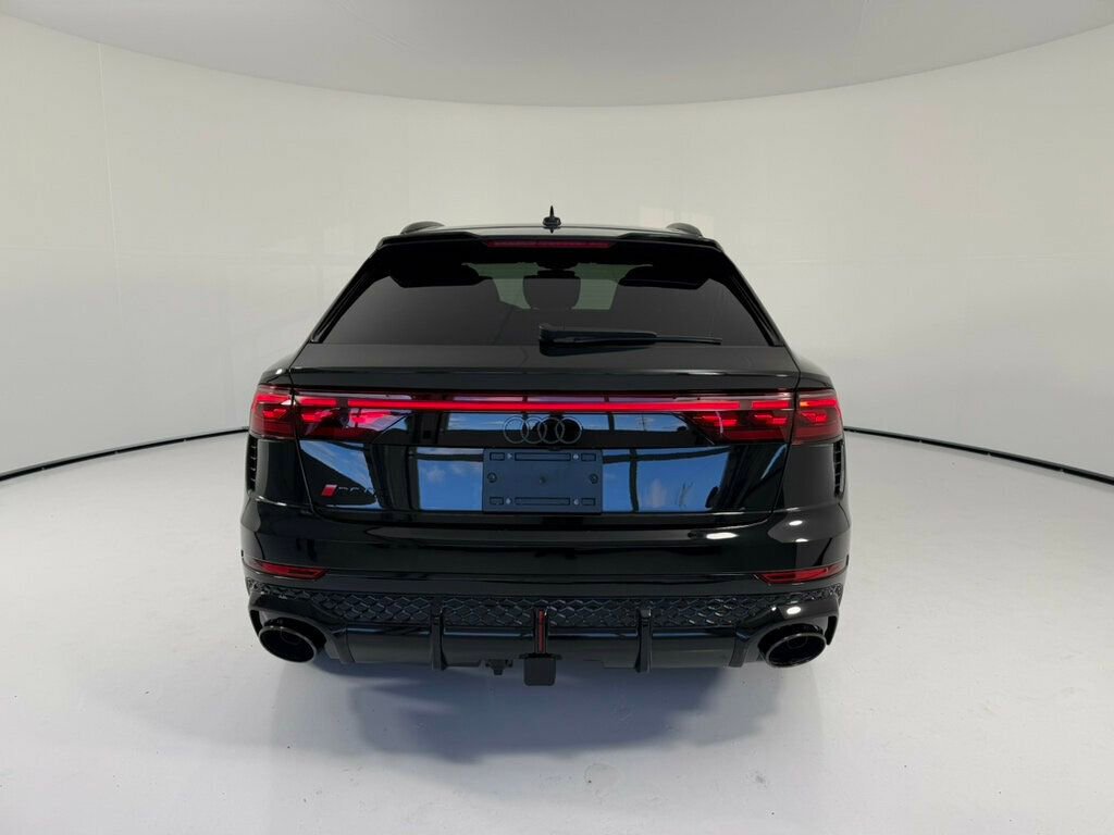 New 2026 Audi RS Q8 performance image 6