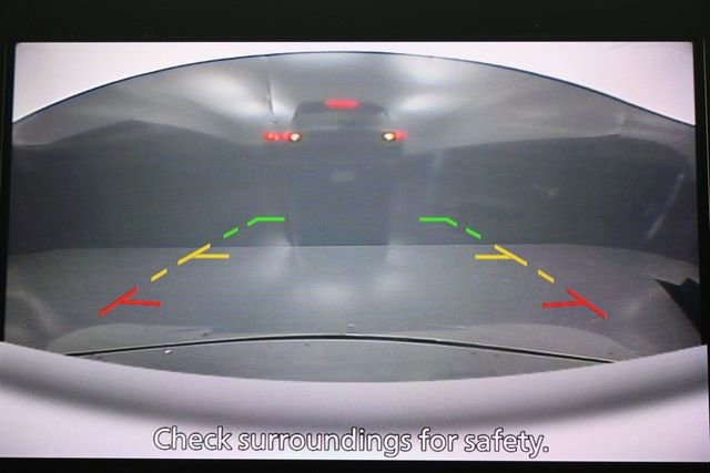 Used 2023 Nissan Pathfinder SV AWD/4WD image 14