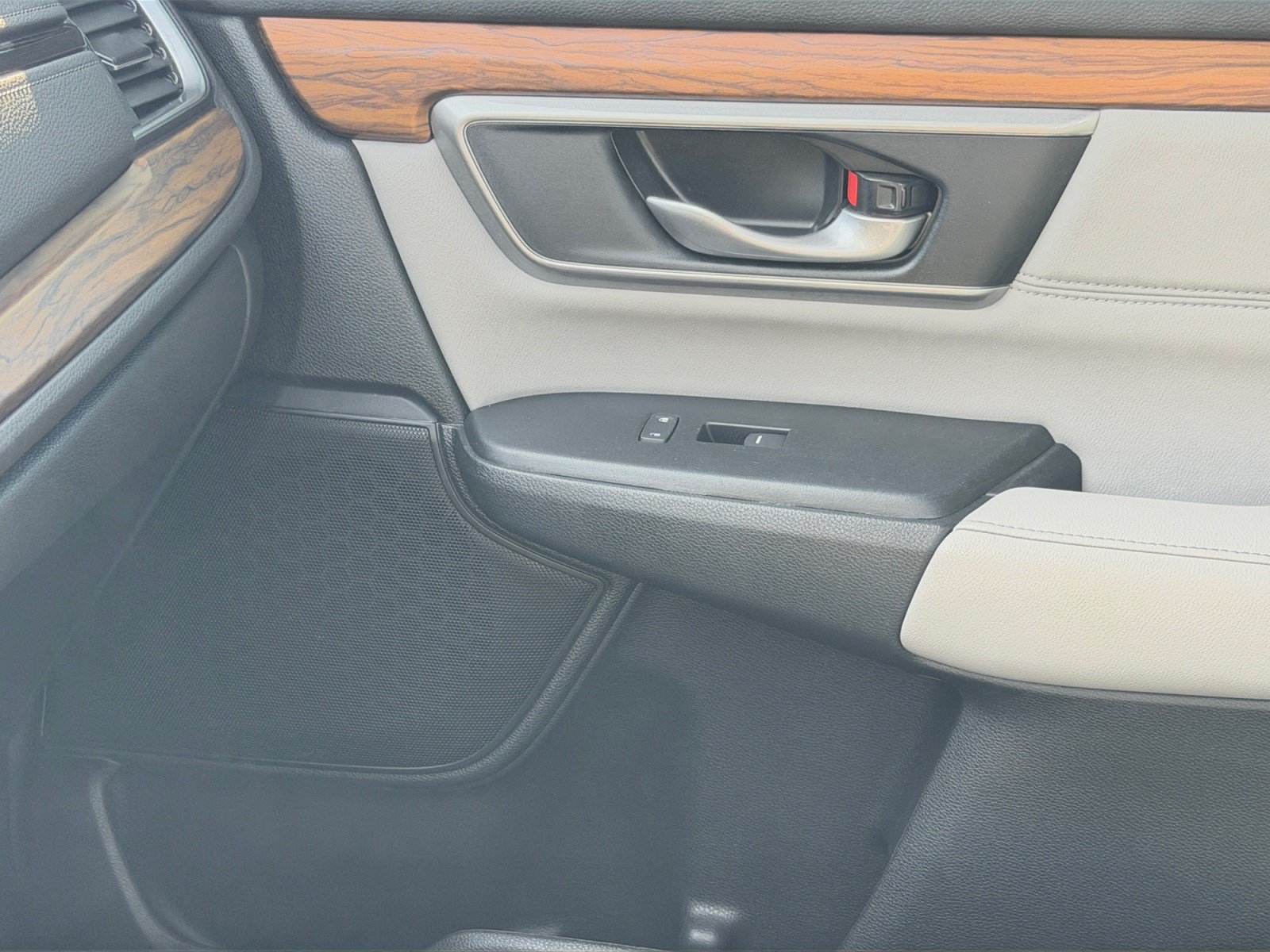 Used 2020 Honda CR-V Touring image 16