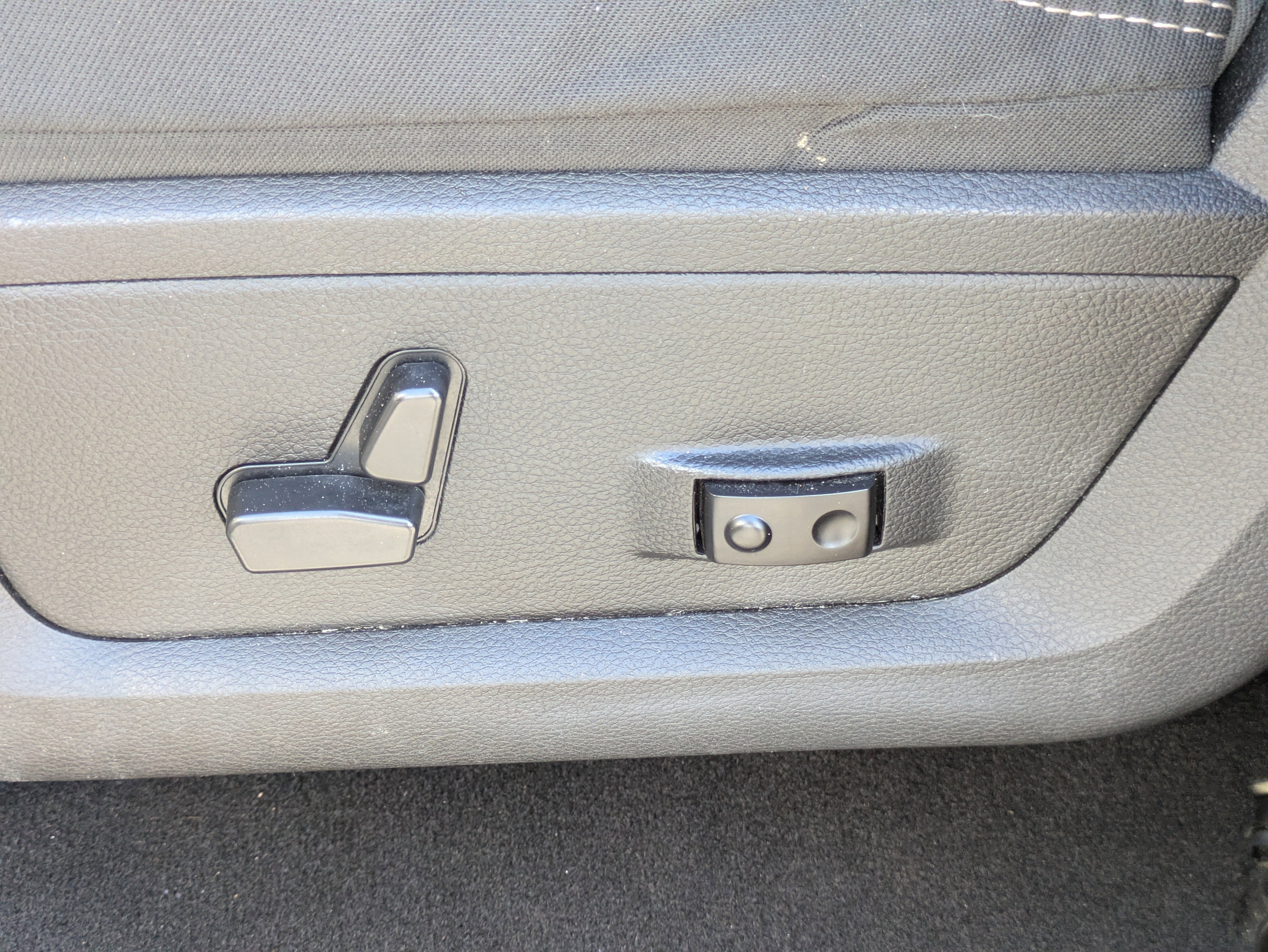 Used 2023 RAM 1500 Classic Warlock image 11