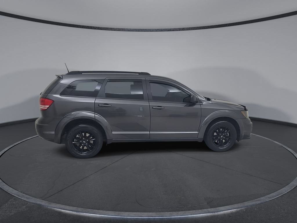 Used 2020 Dodge Journey SE w/ SE Popular Equipment Group FWD image 18