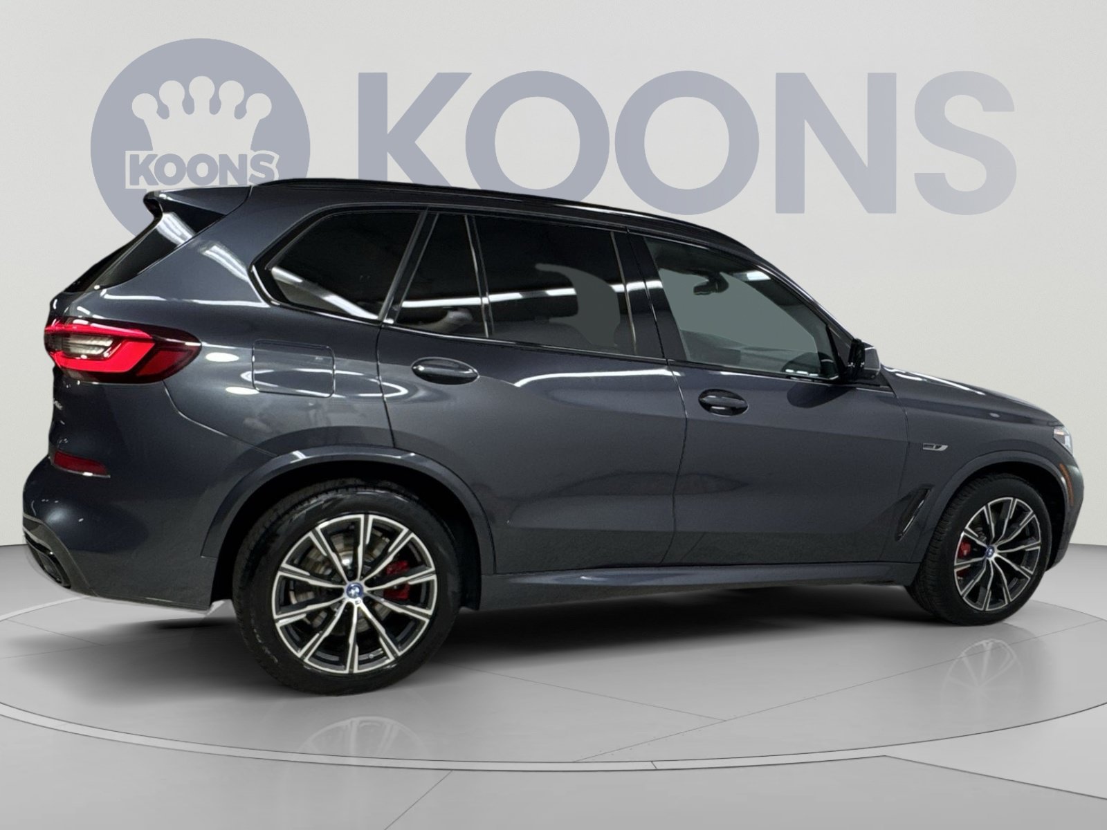 Used 2022 BMW X5 xDrive45e w/ M Sport Package AWD/4WD image 21