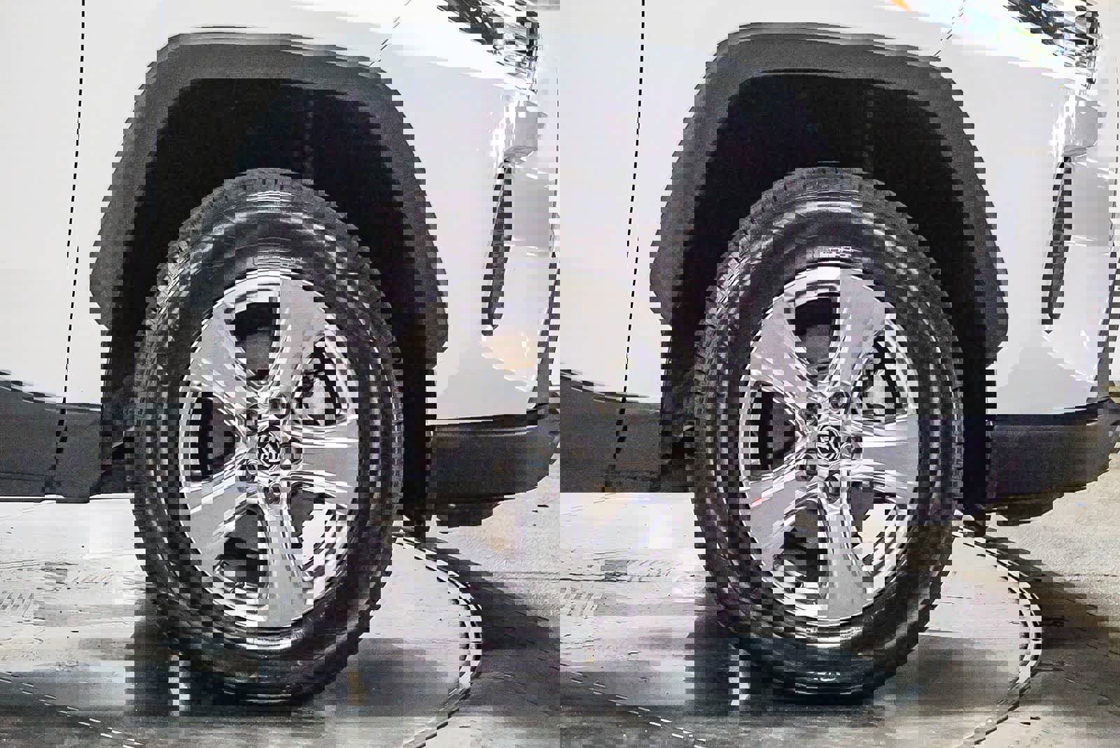 Certified 2025 Toyota RAV4 XLE w/ Convenience Package AWD/4WD image 7