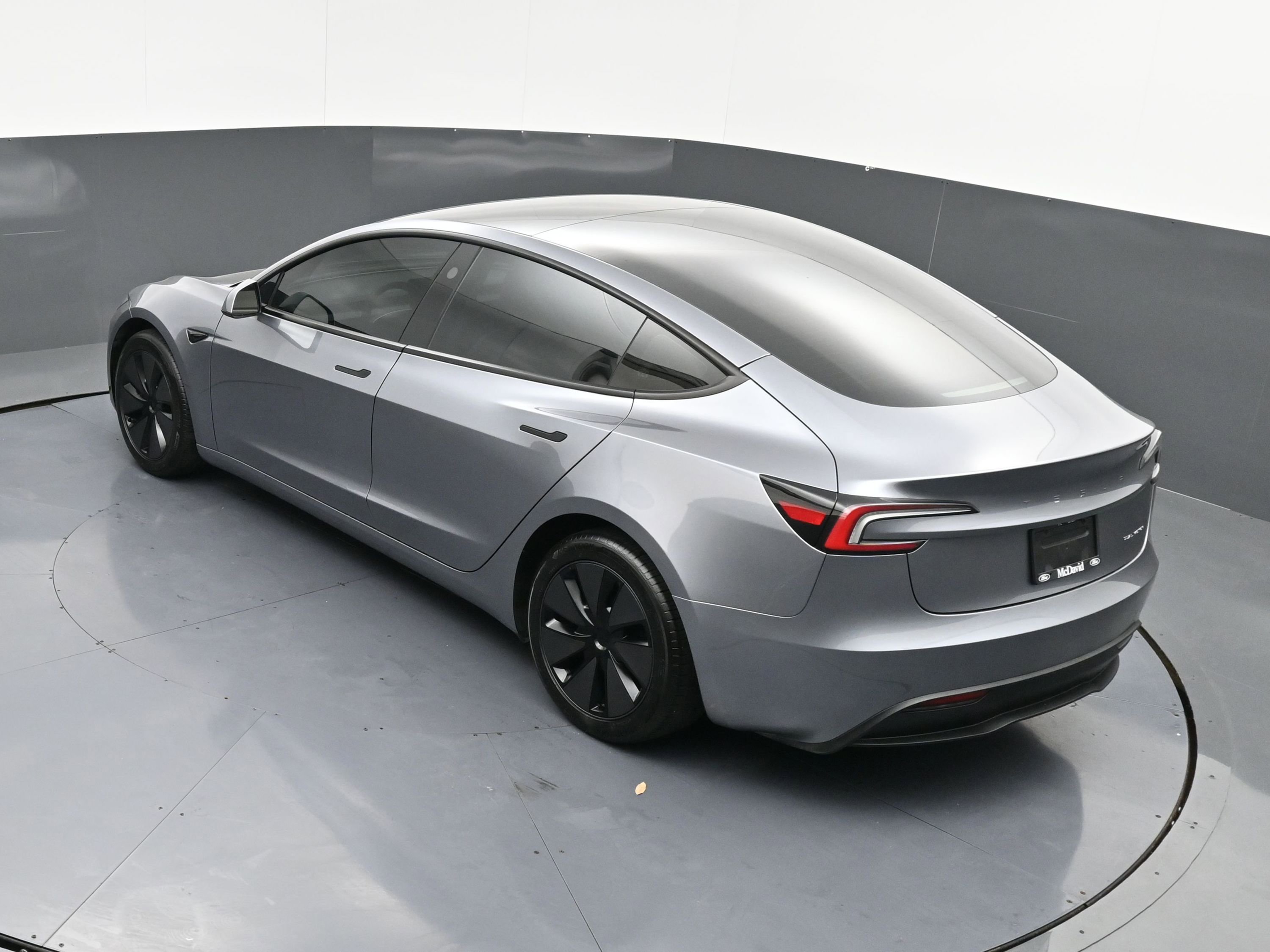 Used 2025 Tesla Model 3 Long Range image 37