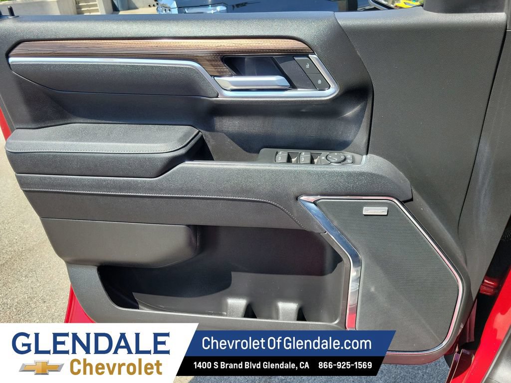 Certified 2025 Chevrolet Silverado 1500 LT Trail Boss w/ Convenience Package II AWD/4WD image 37
