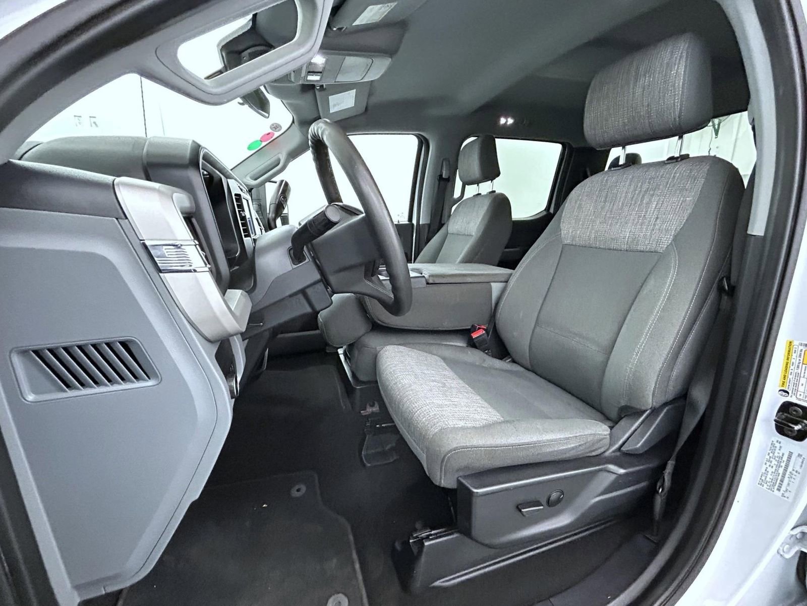 Used 2024 Ford F250 XLT image 10