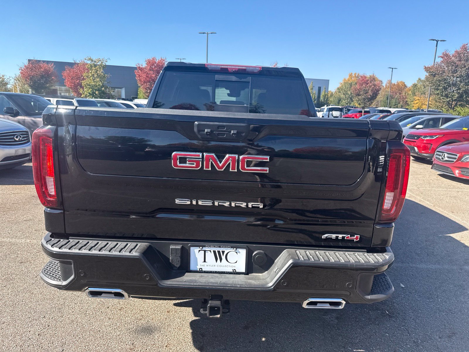 Used 2026 GMC Sierra 1500 AT4 w/ AT4 Premium Package AWD/4WD image 6