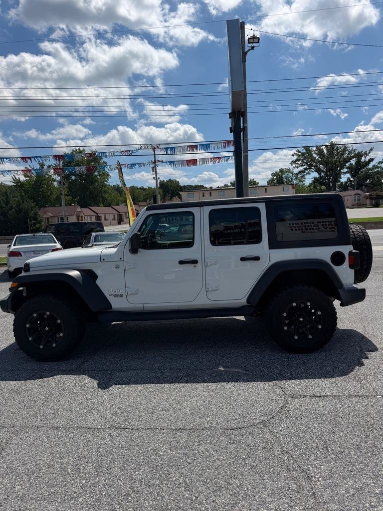 Used 2018 Jeep Wrangler Unlimited Sport S AWD/4WD image 6