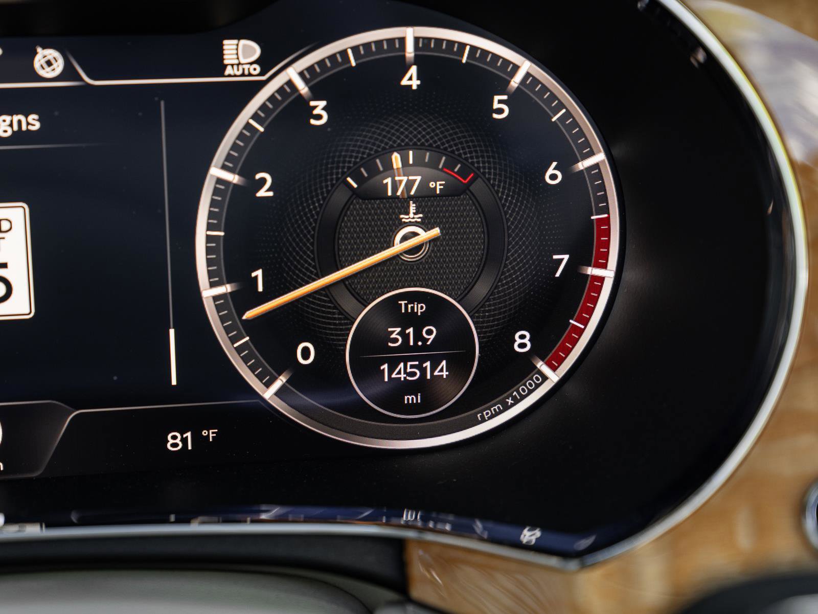 Used 2022 Bentley Continental GT Mulliner AWD/4WD image 48