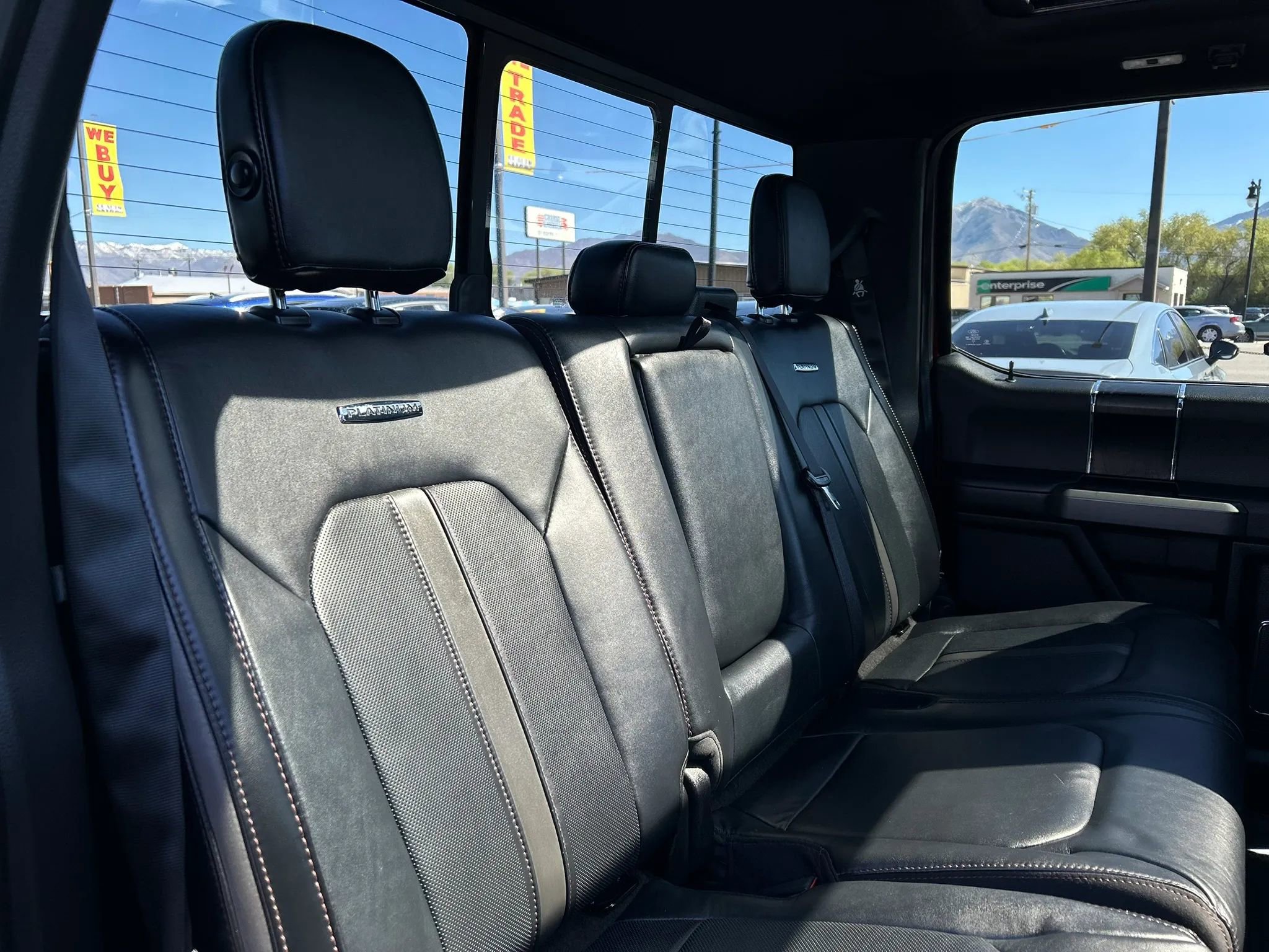 Used 2019 Ford F150 Platinum w/ Equipment Group 701A Luxury AWD/4WD image 16