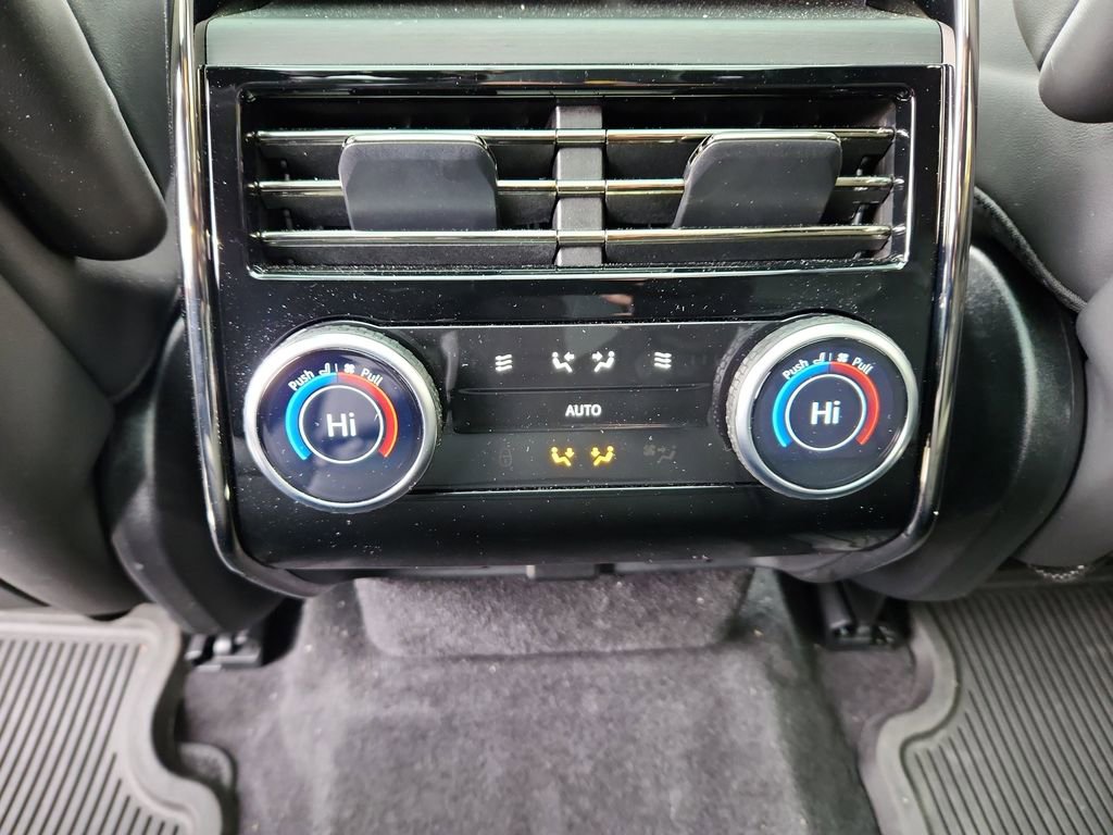 New 2025 Land Rover Range Rover Sport Dynamic SE image 26