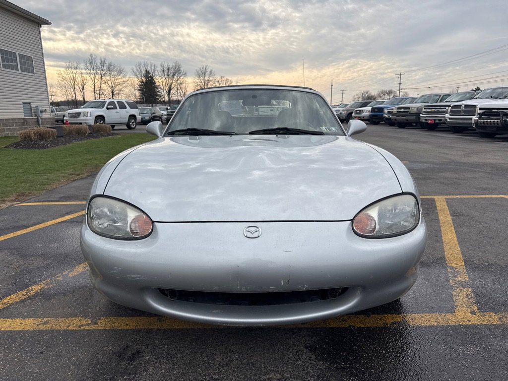Used 1999 MAZDA MX-5 Miata image 3