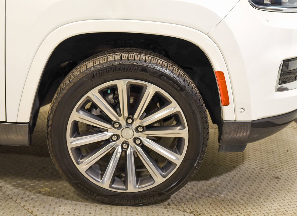 Used 2022 Jeep Grand Wagoneer Series II w/ Premium Group II image 12