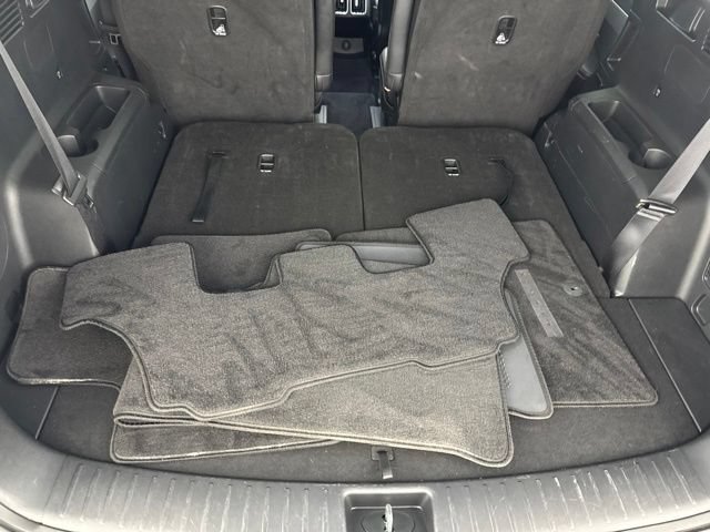 Certified 2025 Kia Sorento EX w/ Panoramic Sunroof Package FWD image 30