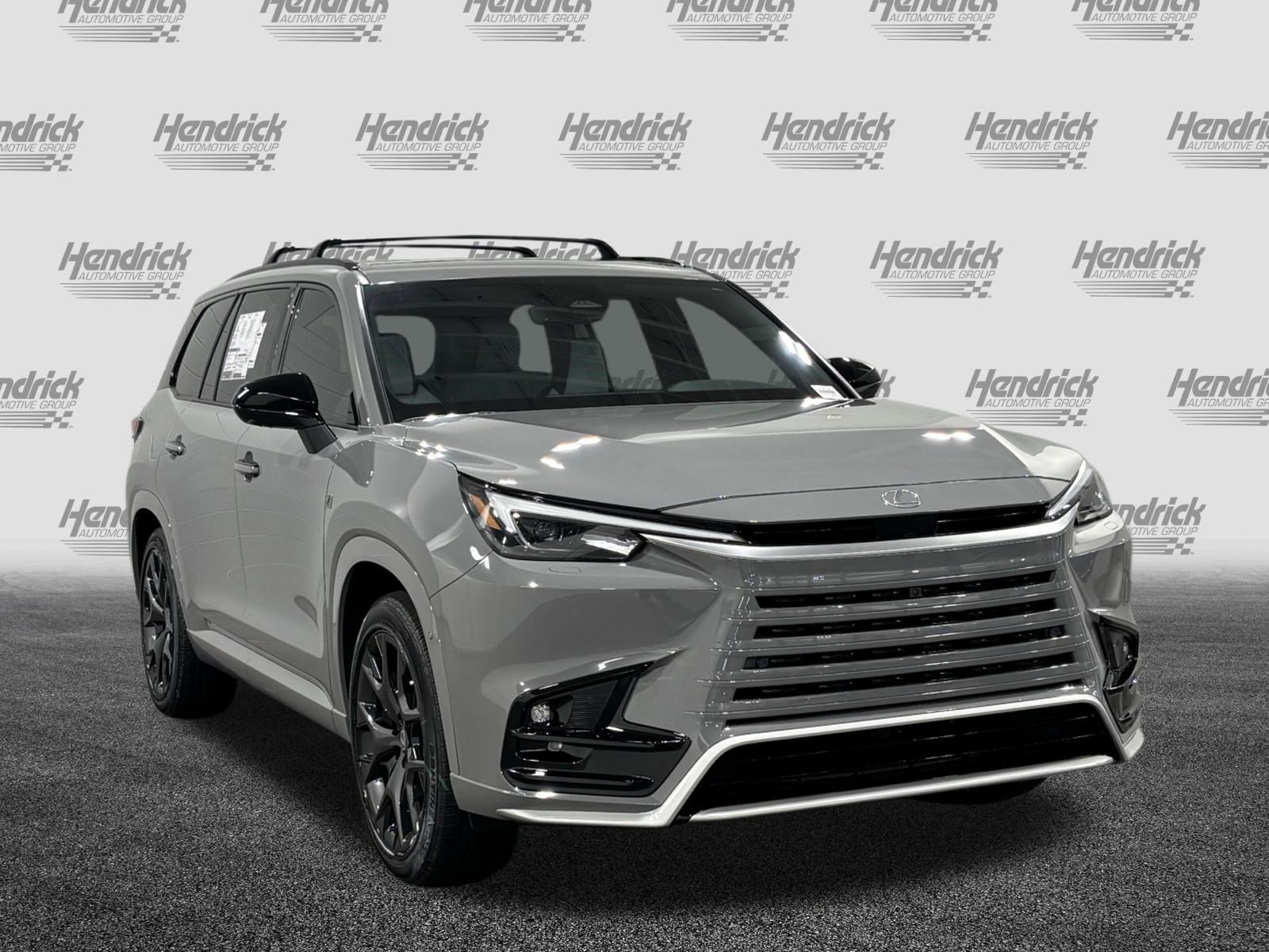 New 2026 Lexus TX 500h AWD image 2