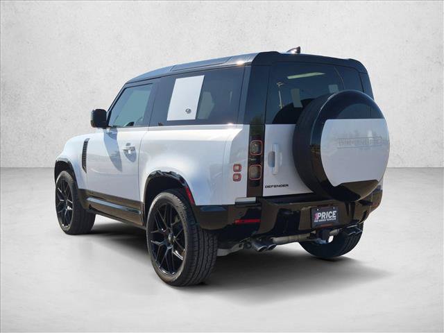 Used 2023 Land Rover Defender 90 V8 AWD/4WD image 8