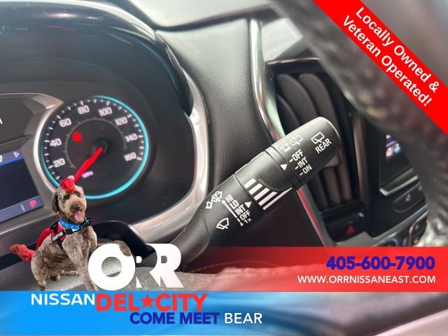 Used 2021 Chevrolet Traverse LT FWD image 21