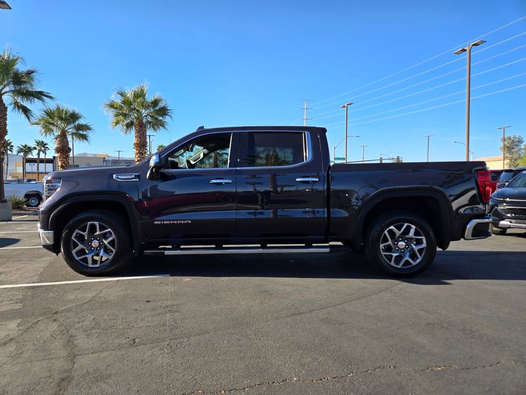 Used 2023 GMC Sierra 1500 SLT RWD image 3