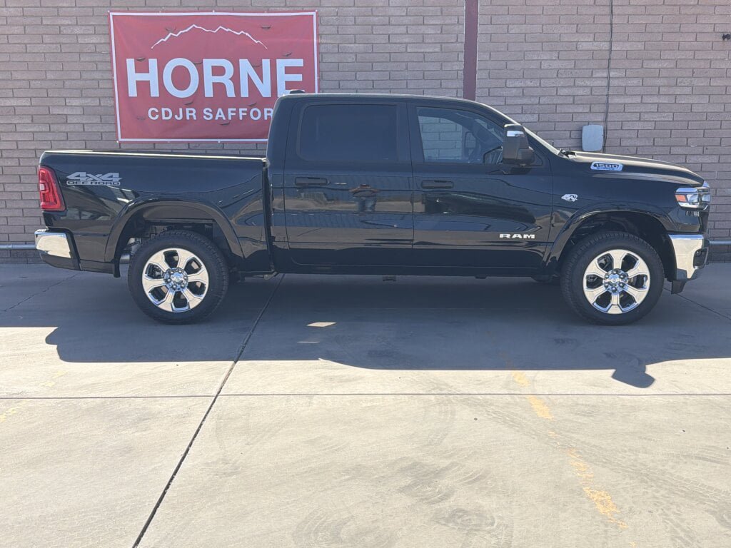 New 2026 RAM 1500 Big Horn AWD/4WD image 7