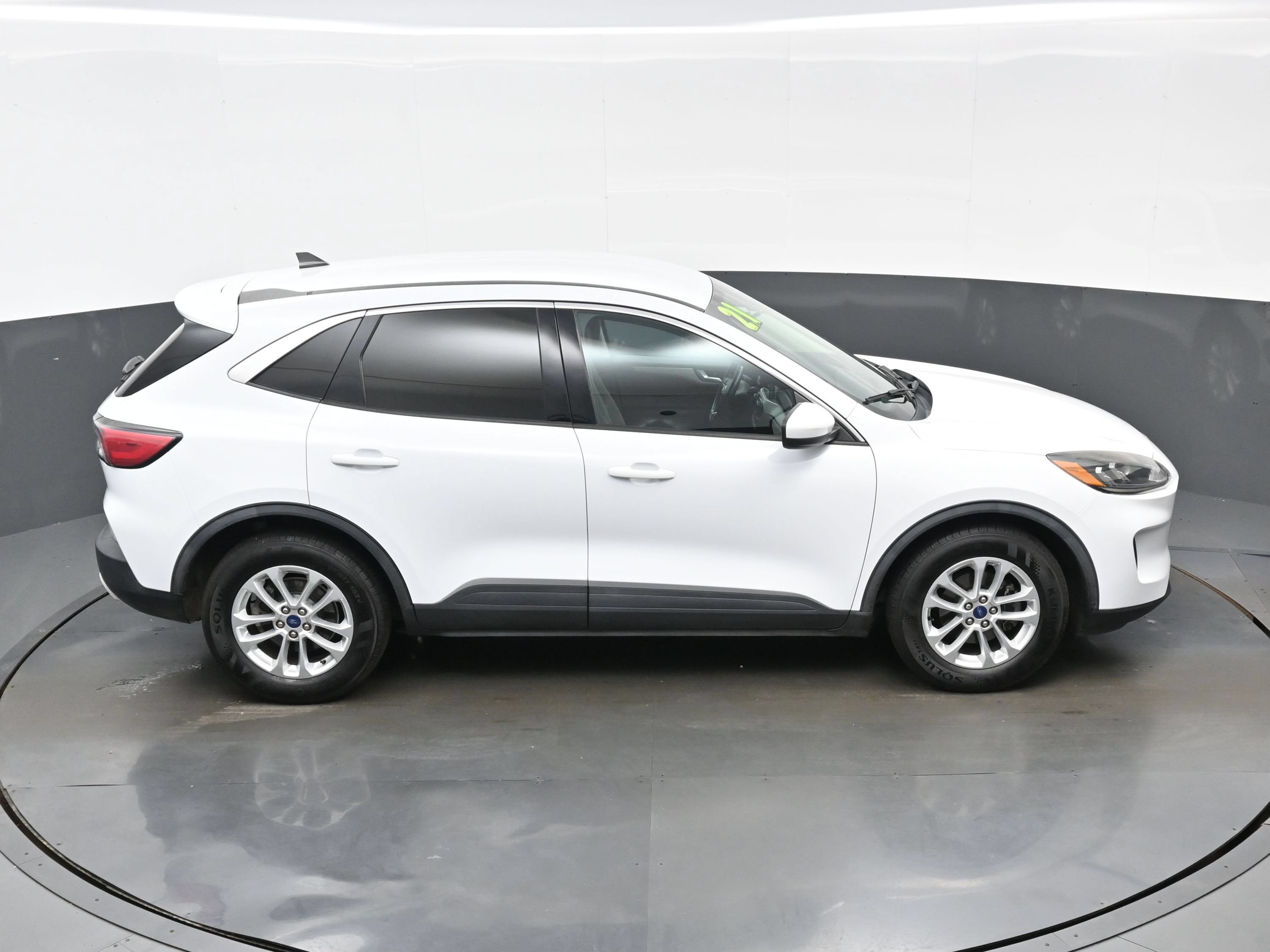 Used 2021 Ford Escape SE w/ Convenience Package FWD image 37