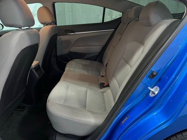Used 2017 Hyundai Elantra SE FWD image 11
