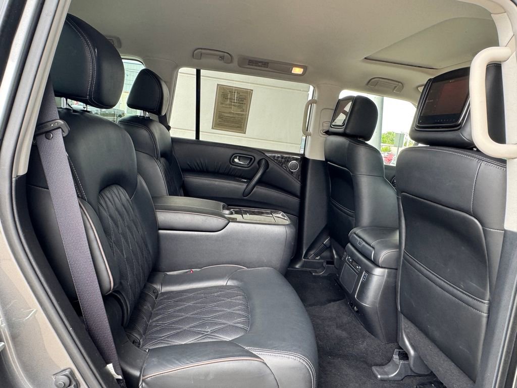 Used 2023 Nissan Armada Platinum w/ Captain's Chairs Package AWD/4WD image 36