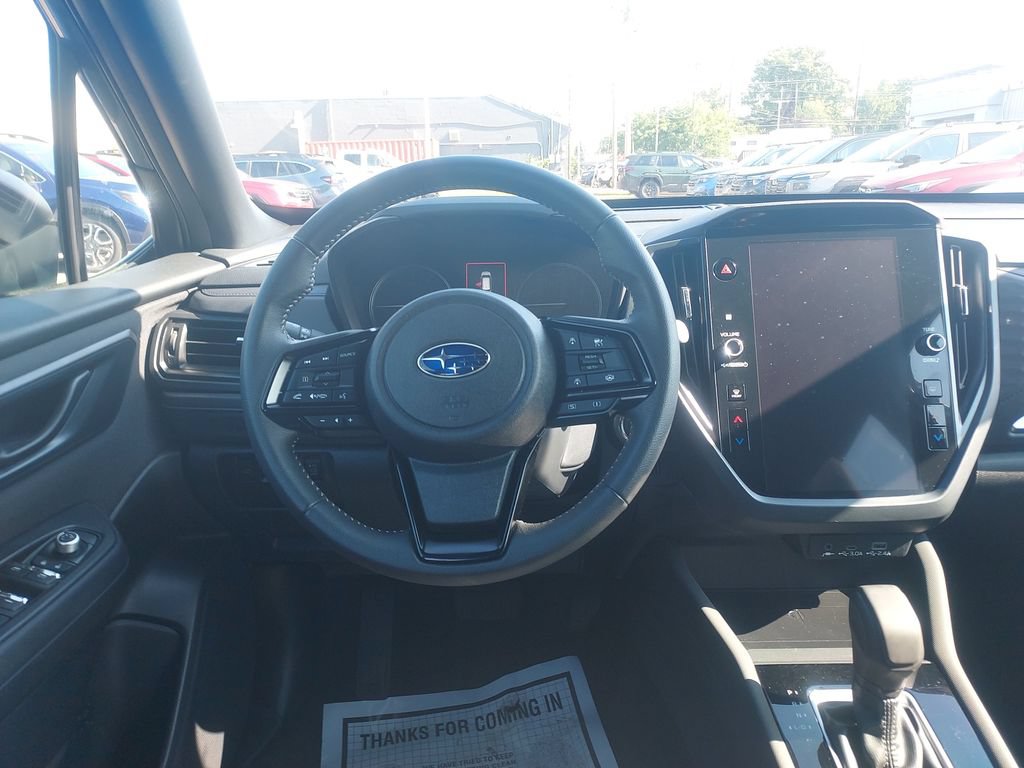 Used 2025 Subaru Forester Premium AWD/4WD image 12