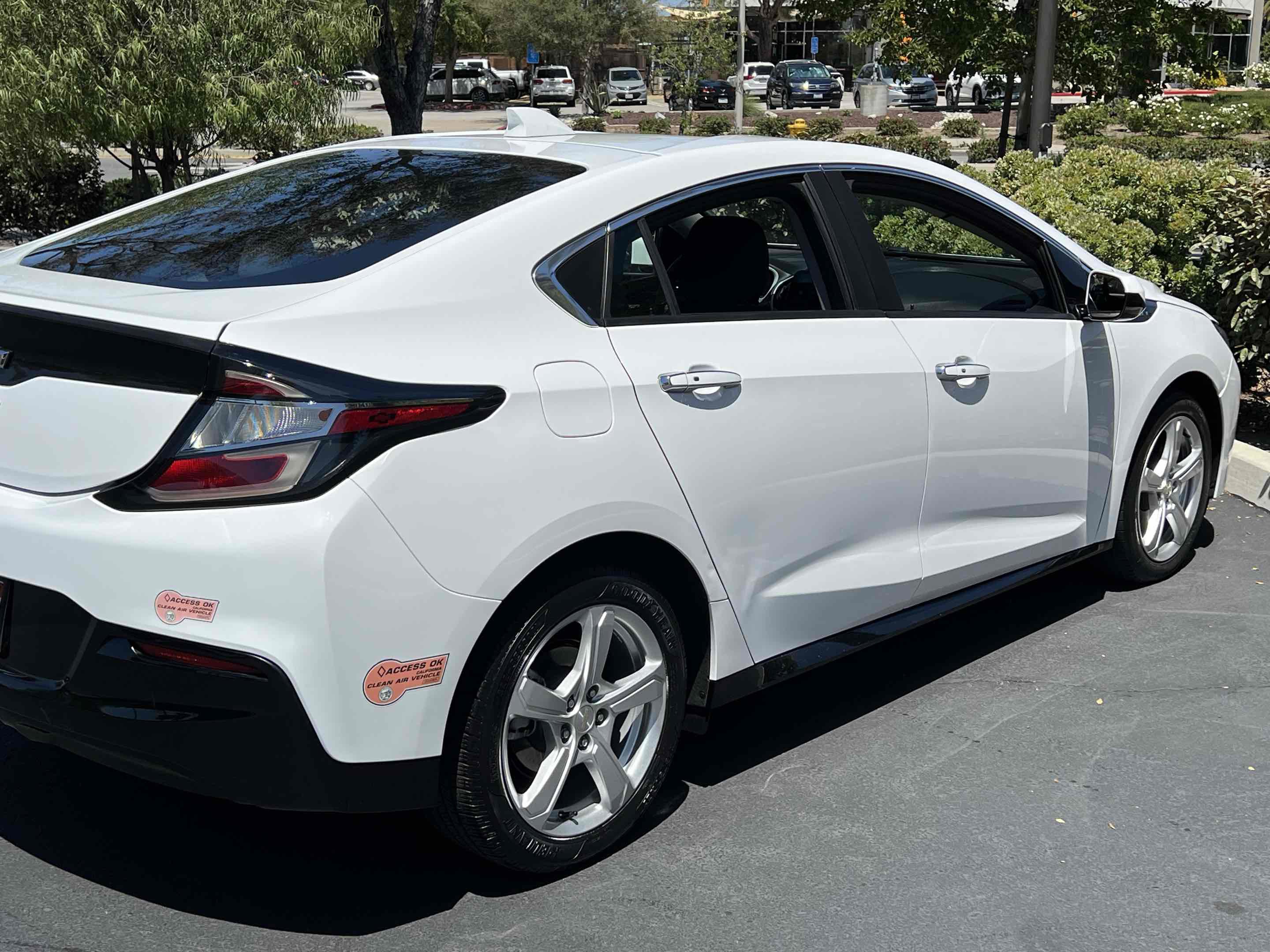 Used 2019 Chevrolet Volt LT FWD image 31