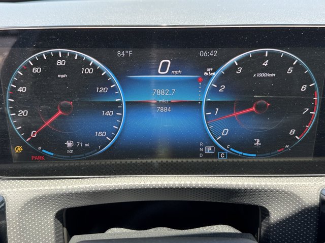 Used 2023 Mercedes-Benz CLA 250 image 25