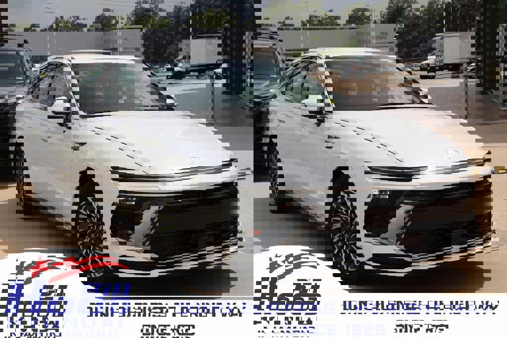 New 2025 Hyundai Sonata SEL