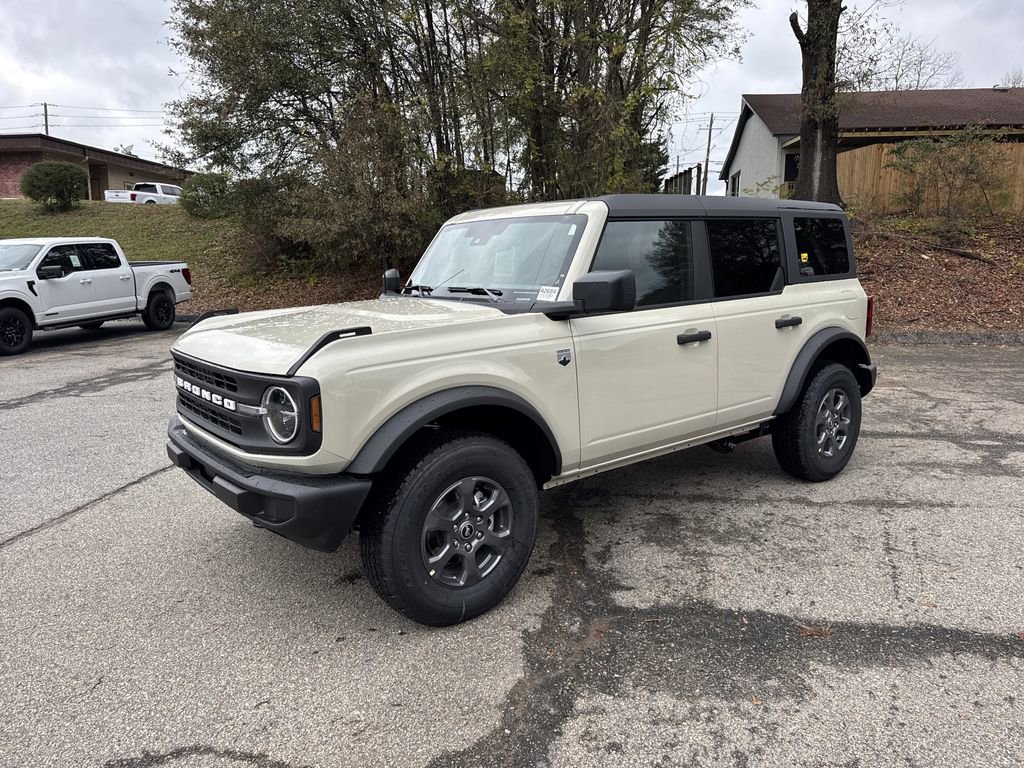 New 2025 Ford Bronco Big Bend image 3