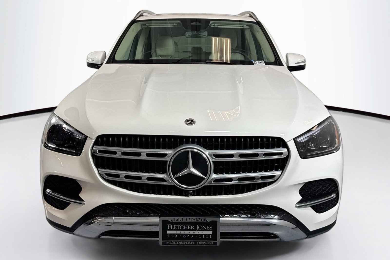 Used 2025 Mercedes-Benz GLE 350 4MATIC image 2