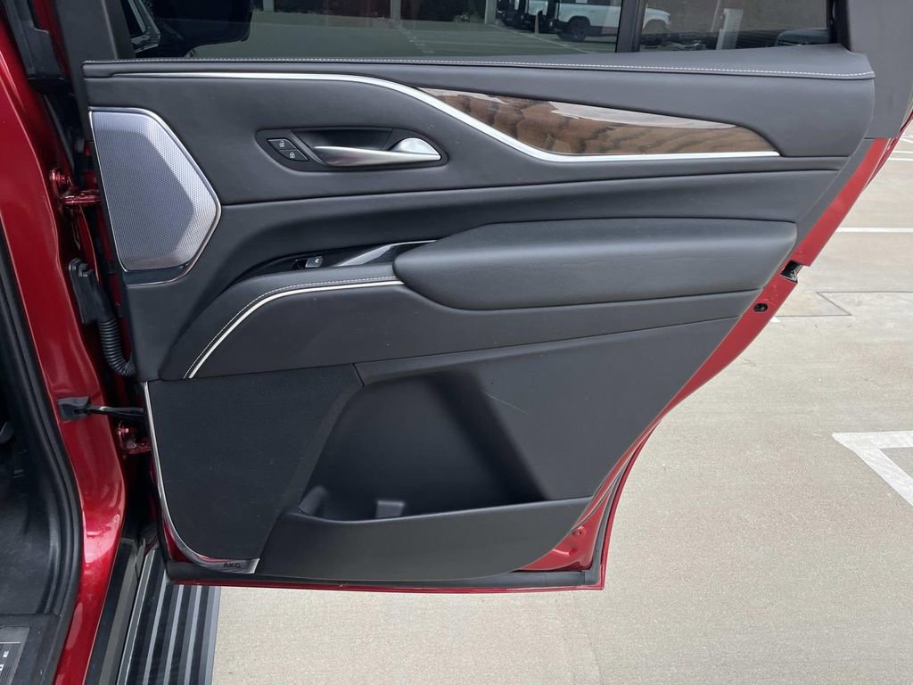 Certified 2024 Cadillac Escalade Sport Platinum w/ Heavy-Duty Trailer Package image 22