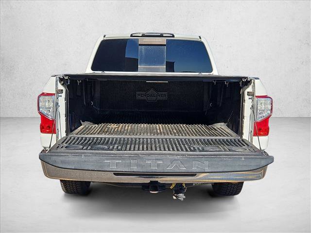 Used 2017 Nissan Titan SV RWD image 10