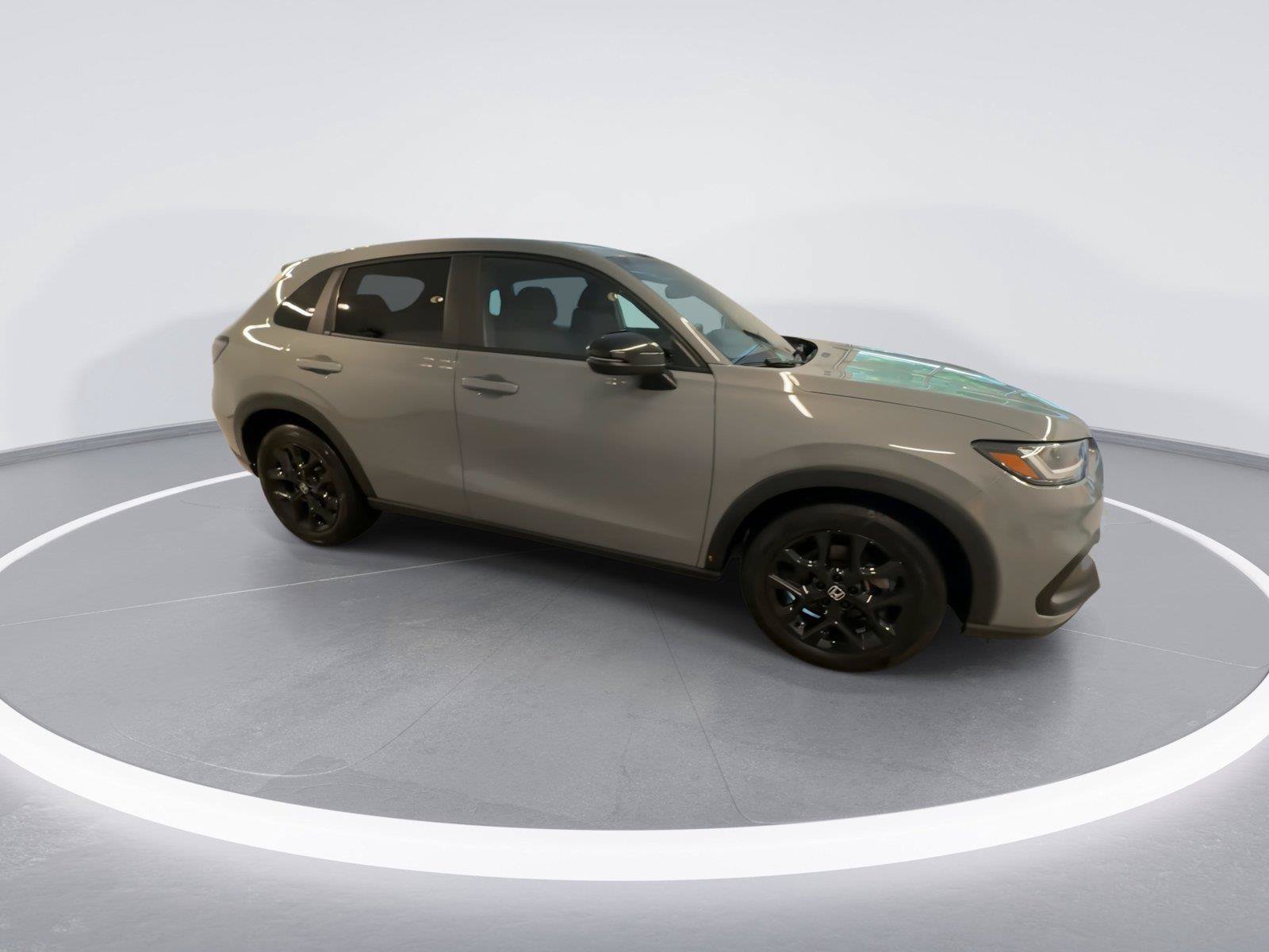 Used 2025 Honda HR-V Sport image 2