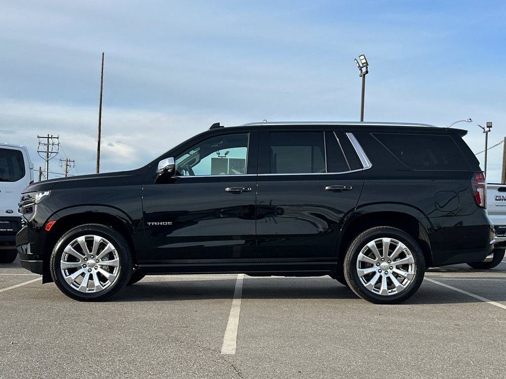 Used 2024 Chevrolet Tahoe Premier w/ Advanced Technology Package image 2
