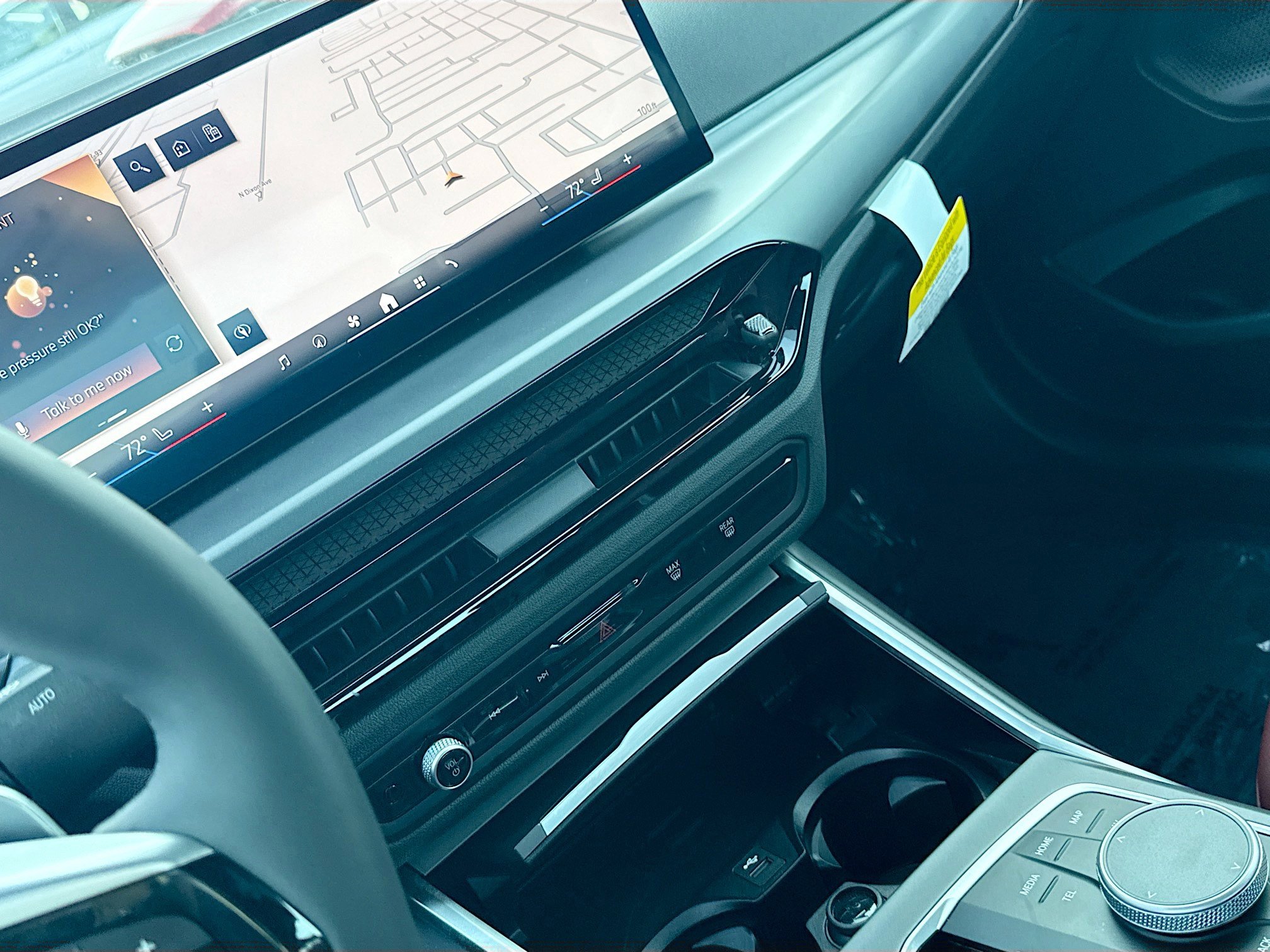 Used 2025 BMW 230i Coupe w/ Convenience Package image 27