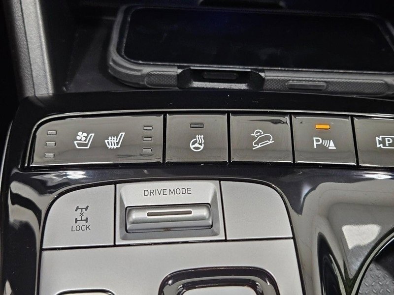 Used 2022 Hyundai Tucson Limited w/ Cargo Package image 19