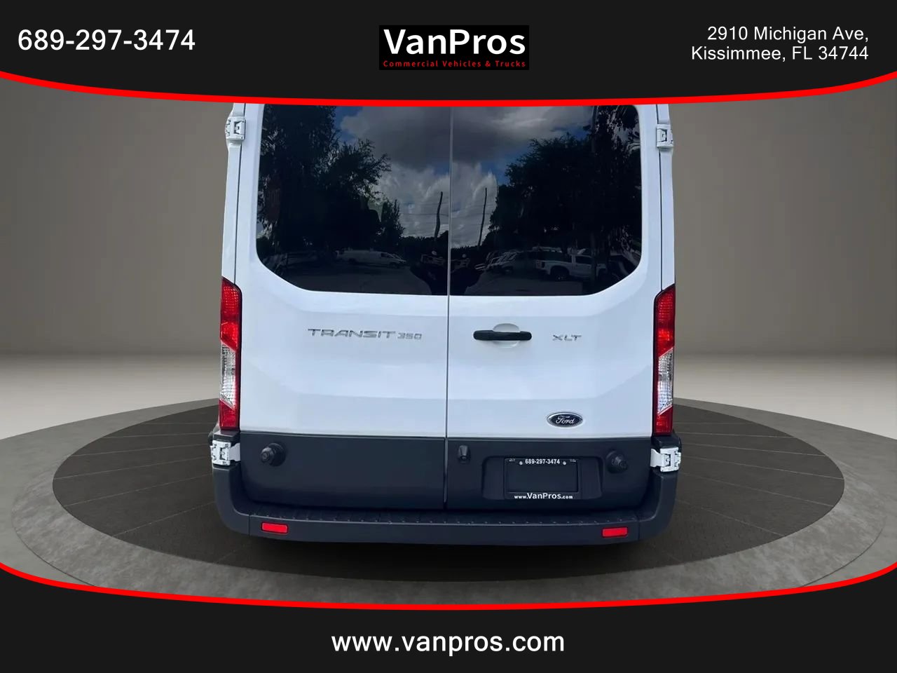 Used 2015 Ford Transit 350 XLT RWD image 4