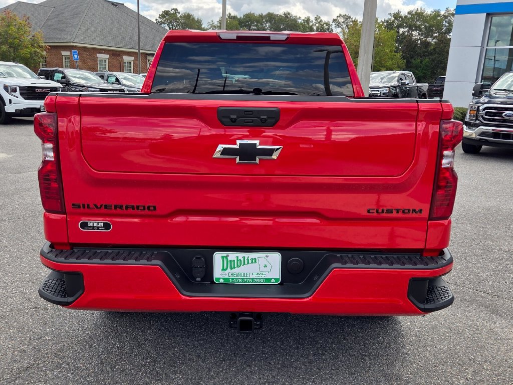 New 2026 Chevrolet Silverado 1500 Custom w/ Turbomax Blackout Package AWD/4WD image 8