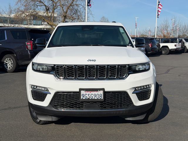 Used 2023 Jeep Grand Cherokee 4WD 4xe image 3