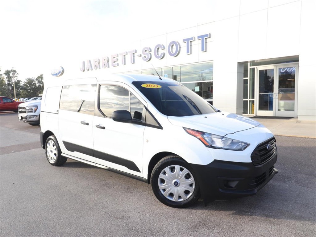 Certified 2023 Ford Transit Connect XL image 2