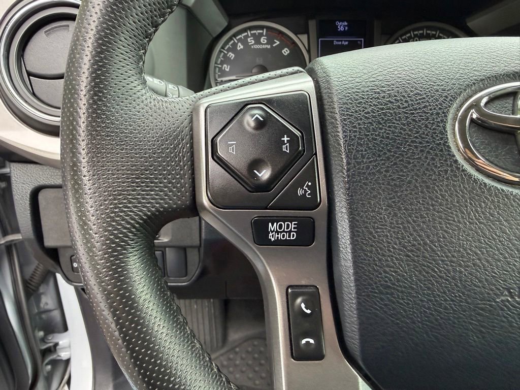 Used 2019 Toyota Tacoma SR5 AWD/4WD image 25
