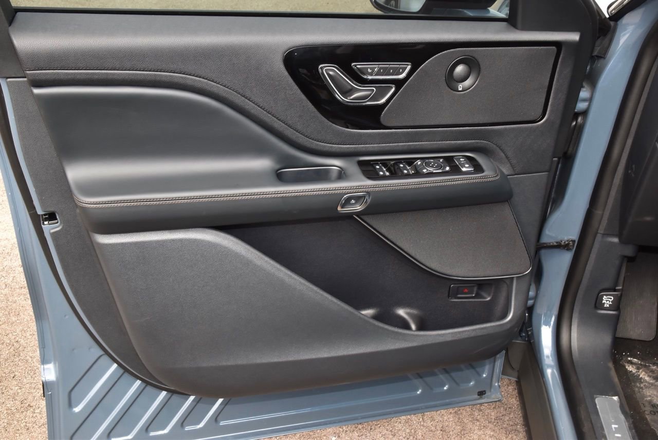 New 2026 Lincoln Aviator Reserve RWD image 66
